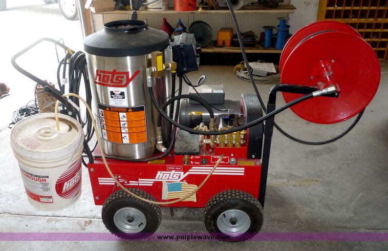 image for item 2249 Hotsy steam pressure washer