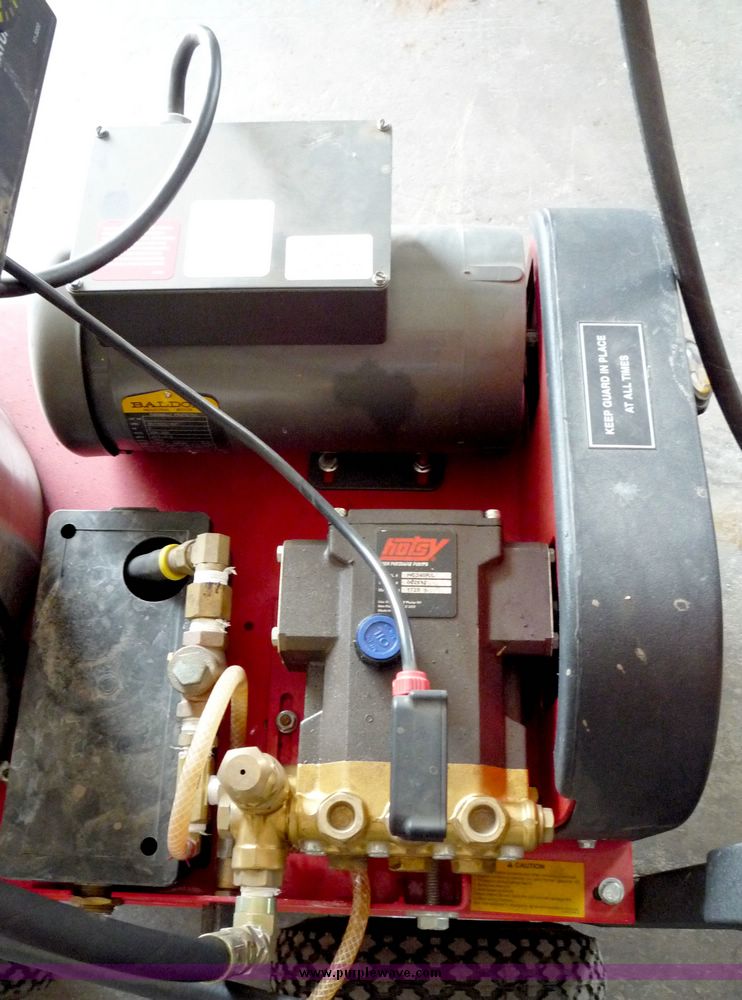 image for item 2249 Hotsy steam pressure washer