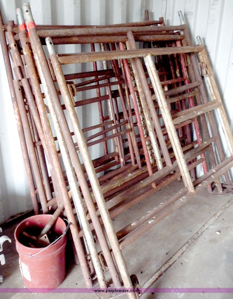 image for item 4071 Scaffolding
