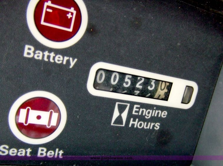 image for item 5885 Case 1845C skid steer