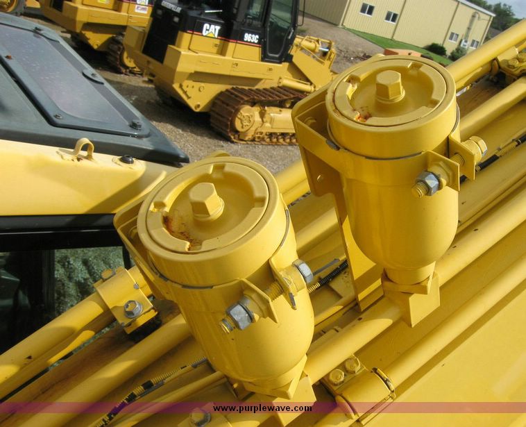 image for item 5961 2003 Komatsu PC220LC excavator