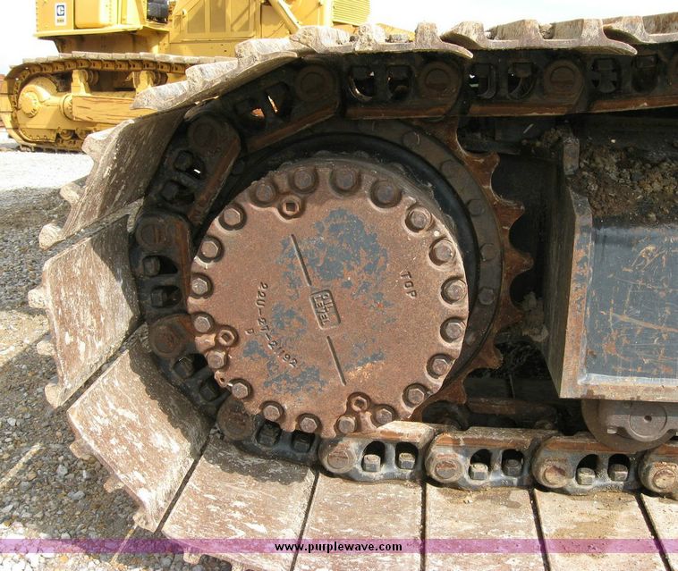 image for item 5961 2003 Komatsu PC220LC excavator