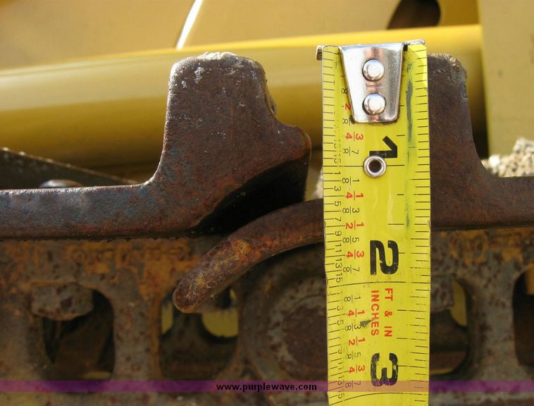 image for item 5964 2004 Caterpillar 953C track loader
