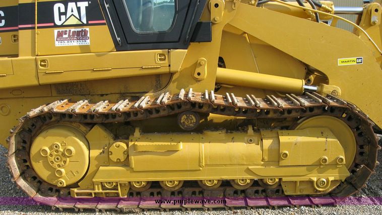 image for item 5964 2004 Caterpillar 953C track loader