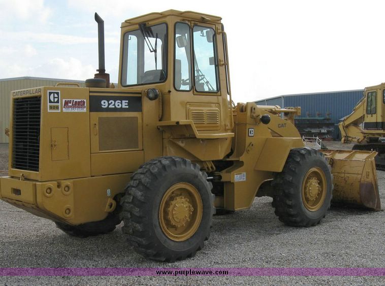 image for item 5965 1986 Caterpillar 926E wheel loader