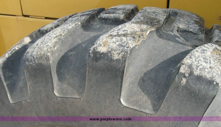 image for item 5965 1986 Caterpillar 926E wheel loader
