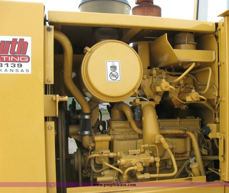 image for item 5965 1986 Caterpillar 926E wheel loader