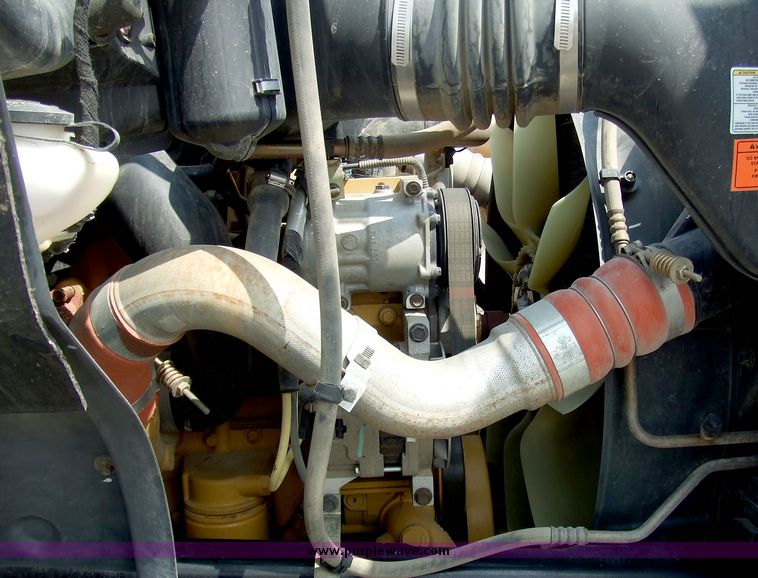 image for item 5969 2004 Ford F650 XL Super duty dump truck