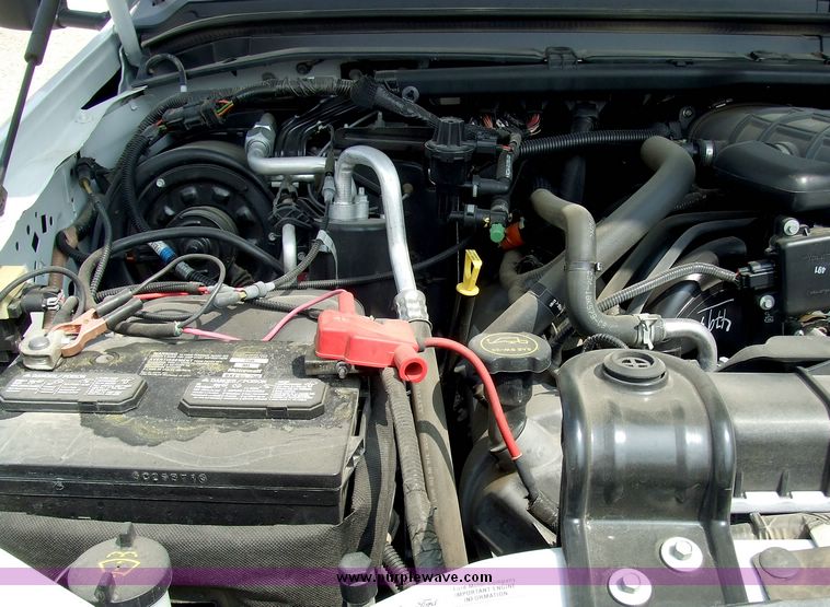 image for item 5971 2006 Ford F350 XLT Super duty flatbed truck