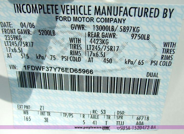 image for item 5971 2006 Ford F350 XLT Super duty flatbed truck