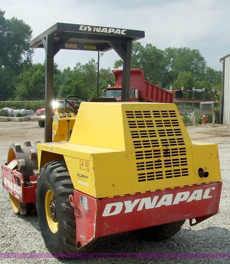 image for item 5972 Dynapac CA121 single drum vibratory compactor