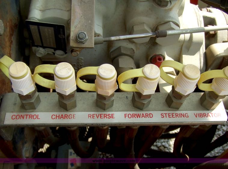 image for item 5972 Dynapac CA121 single drum vibratory compactor