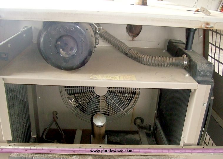 image for item 5973 1995 Leroi Q125DJ-F air compressor