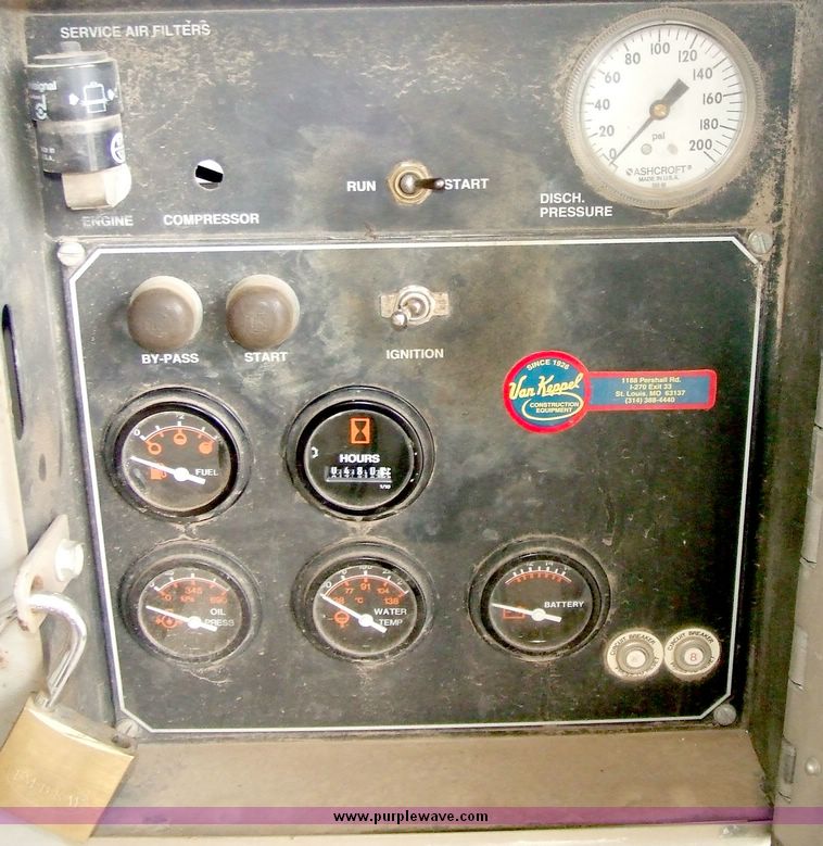 image for item 5973 1995 Leroi Q125DJ-F air compressor