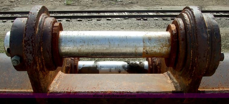 image for item 5981 Excavator bucket