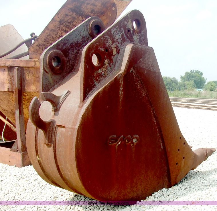 image for item 5985 Esco 30" excavator bucket