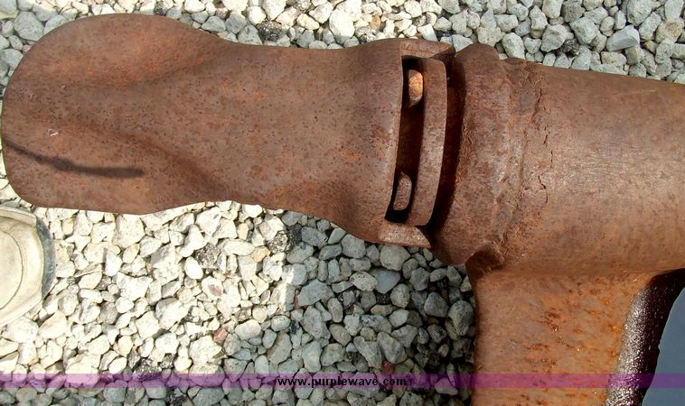 image for item 5985 Esco 30" excavator bucket