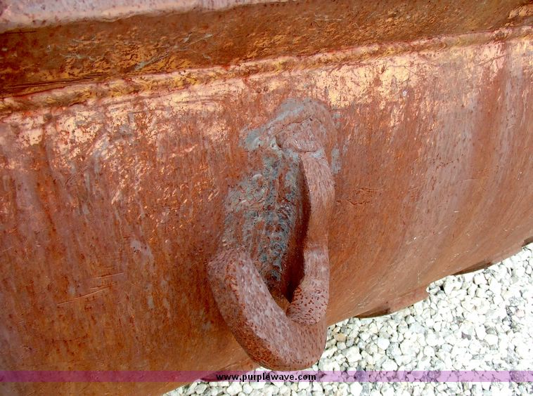 image for item 5986 4' excavator bucket