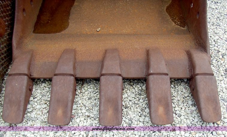 image for item 5986 4' excavator bucket