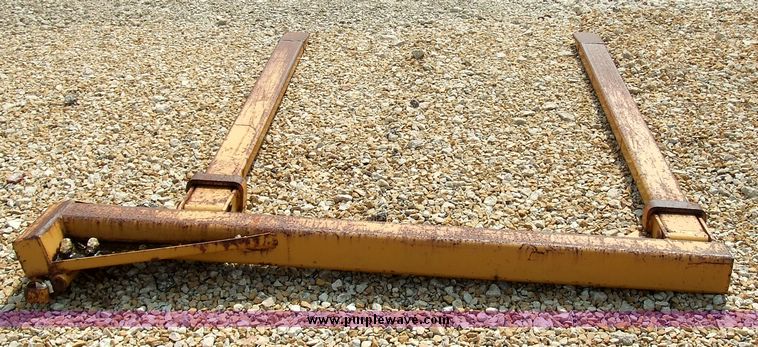 image for item 5989 Vermeer BBT256 bale processor