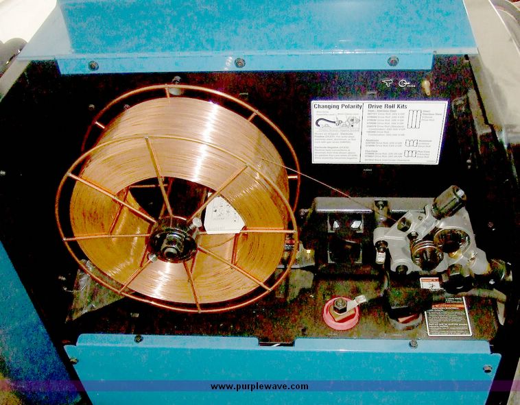 image for item 6186 Miller Millermatic 212 arc welder