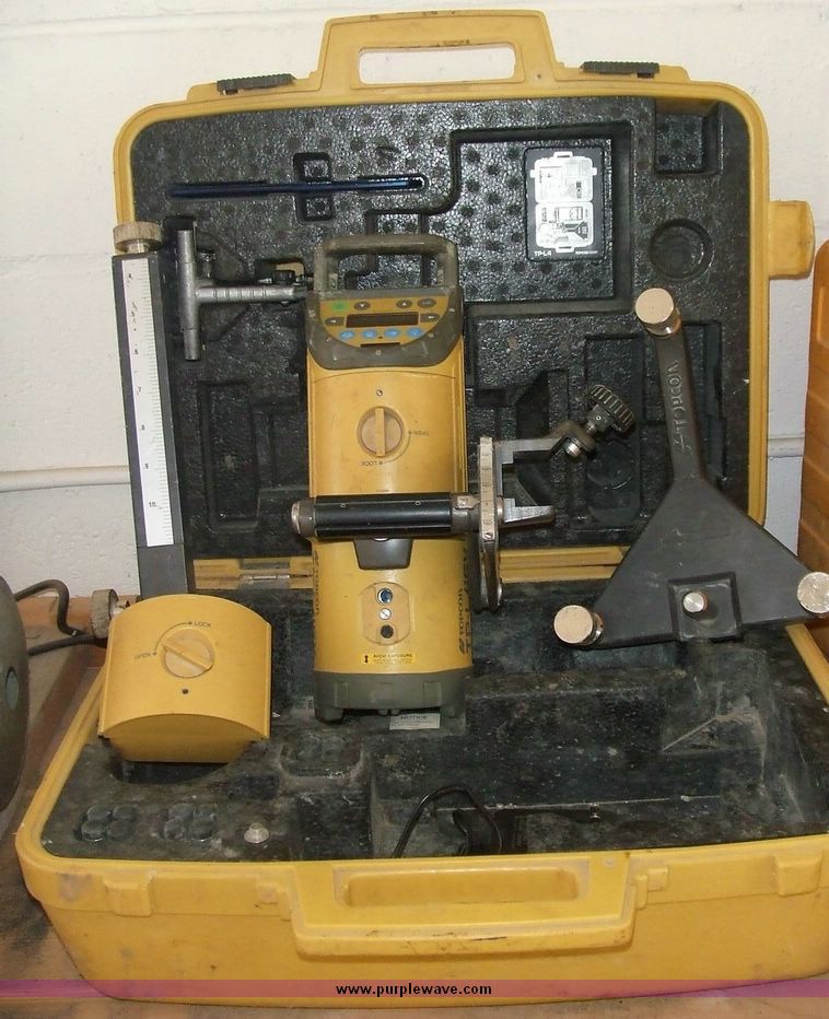 image for item 6213 Topcon laser pipe grade