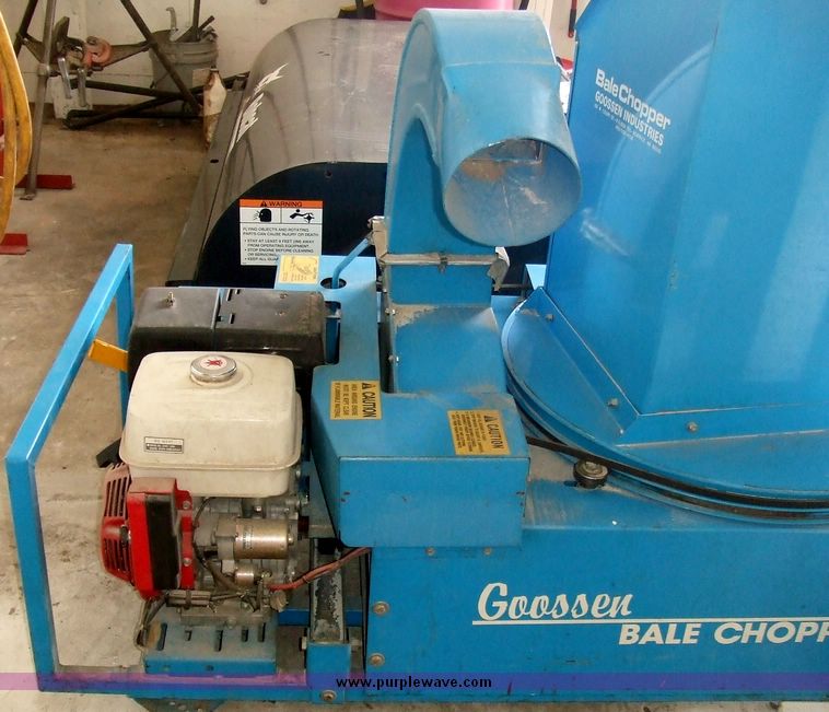 image for item 8044 Gossen Square Bale chopper