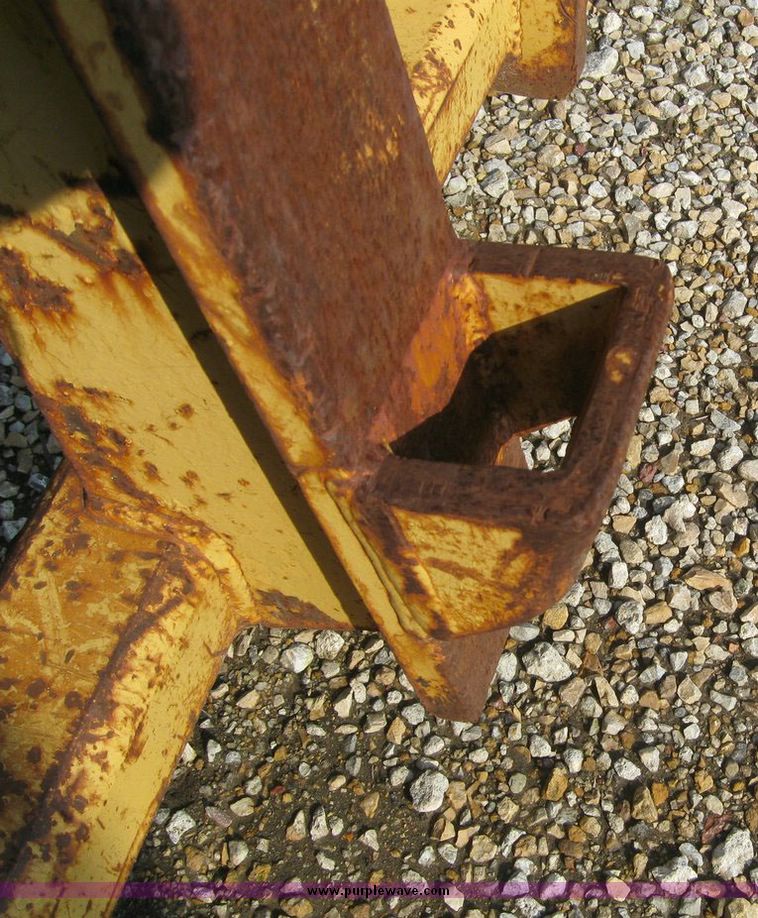 image for item 8096 Balderson horizontal pin coupler attachment