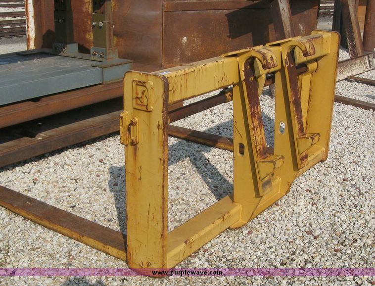 image for item 8097 Balderson horizontal pin coupler fork attachment