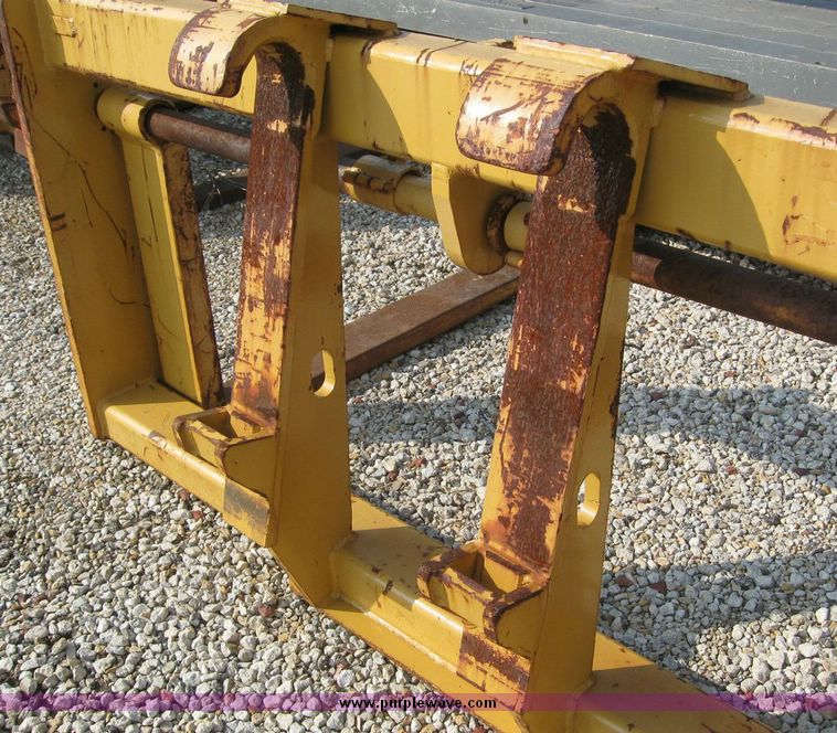 image for item 8097 Balderson horizontal pin coupler fork attachment