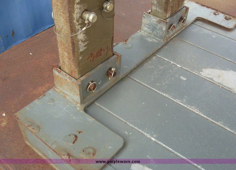 image for item 8099 Trench box