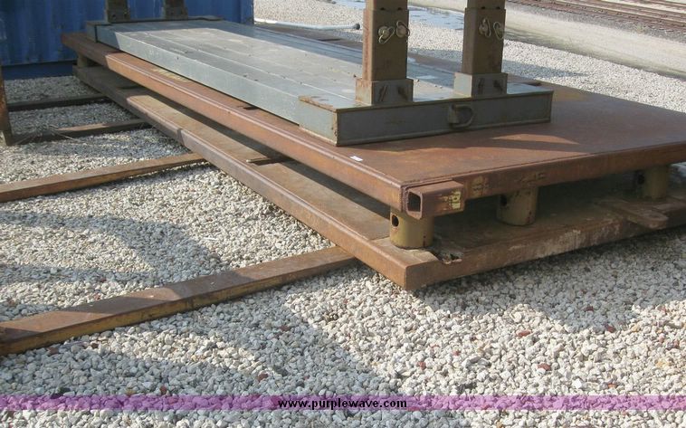 image for item 8100 Trench box