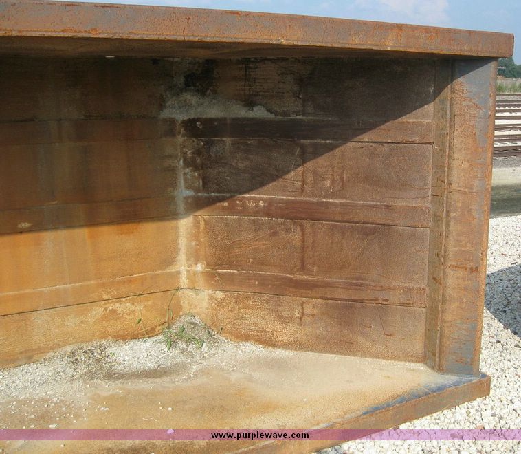 image for item 8103 Gravel box