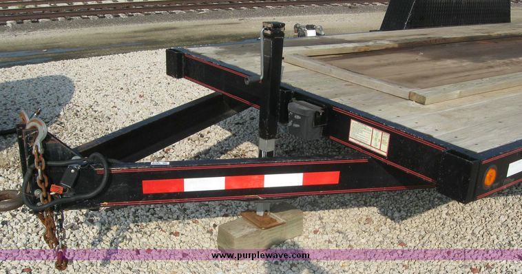 image for item 8105 2000 Eagle trailer 16' tandem axle trailer