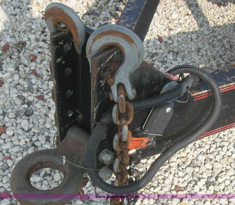 image for item 8105 2000 Eagle trailer 16' tandem axle trailer