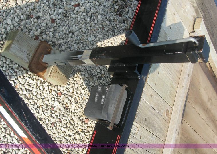 image for item 8105 2000 Eagle trailer 16' tandem axle trailer