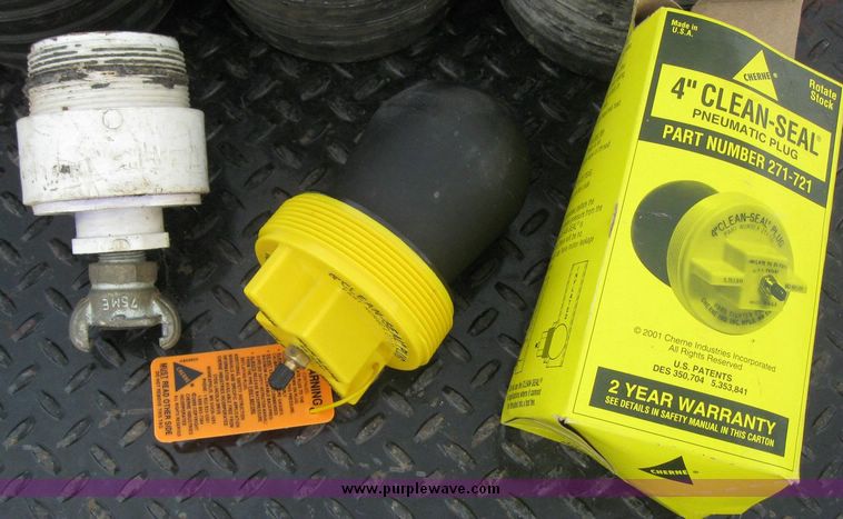 image for item 8123 (8) Cherne 8" Muni-balls