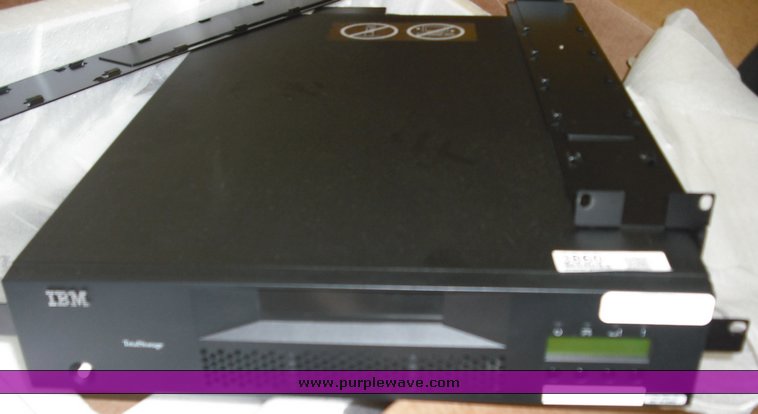 image for item 3860 IBM total storage unit