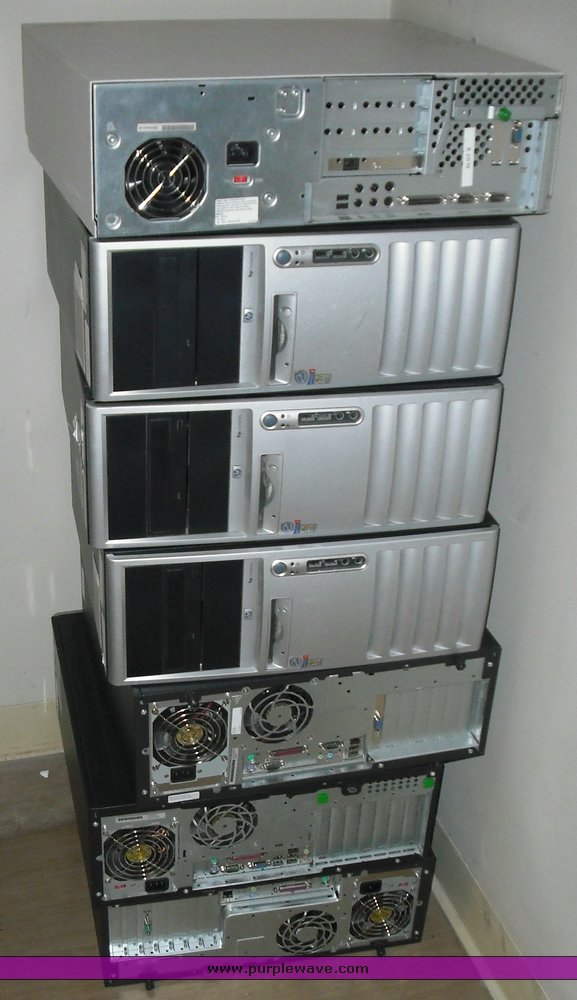 image for item 3888 (22) assorted desktop computers