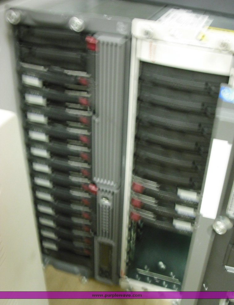 image for item 3891 Assorted servers