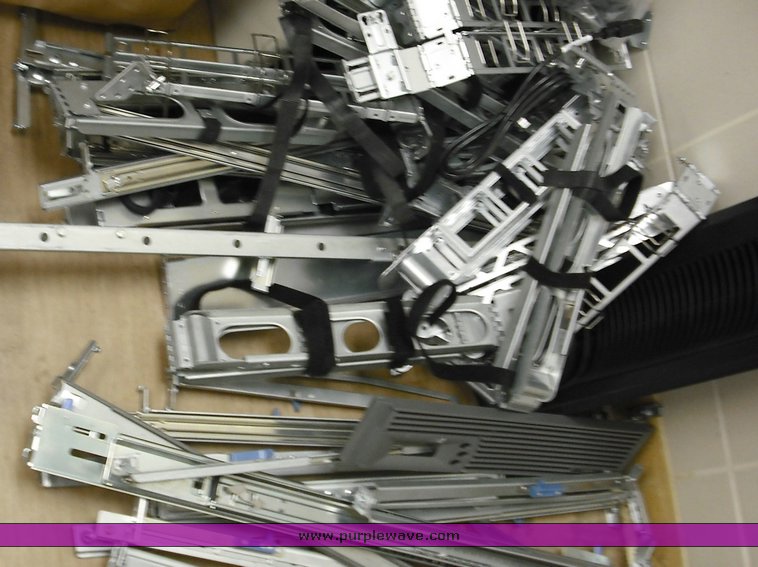 image for item 3891 Assorted servers