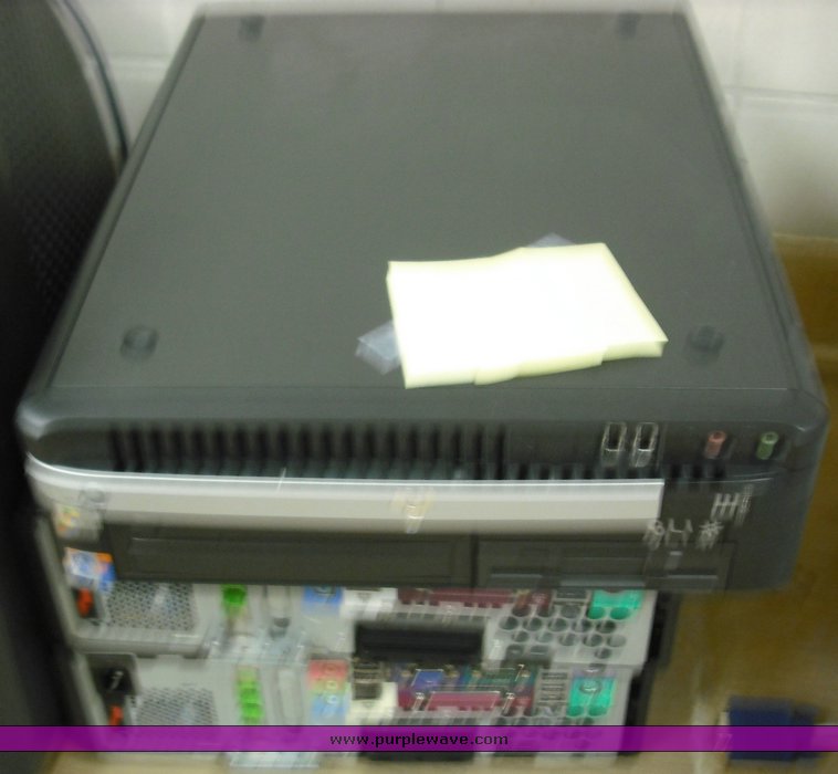 image for item 3893 (3) Gateway E-series desktop computers