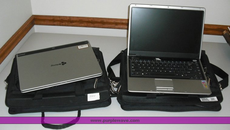 image for item 3904 (2) gateway M210E laptops