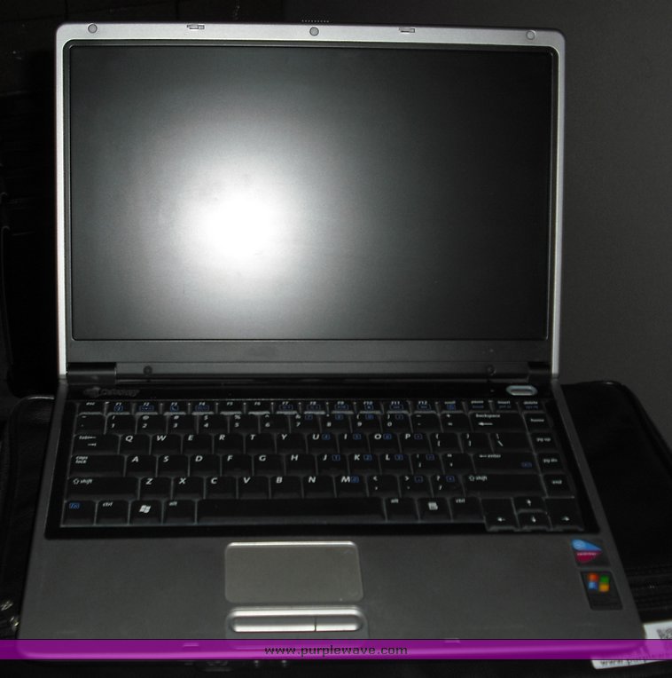 image for item 3907 (2) Gateway laptops