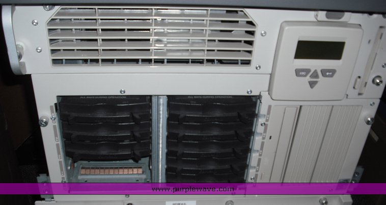 image for item 3915 (3) HP Pro-liant DL 320