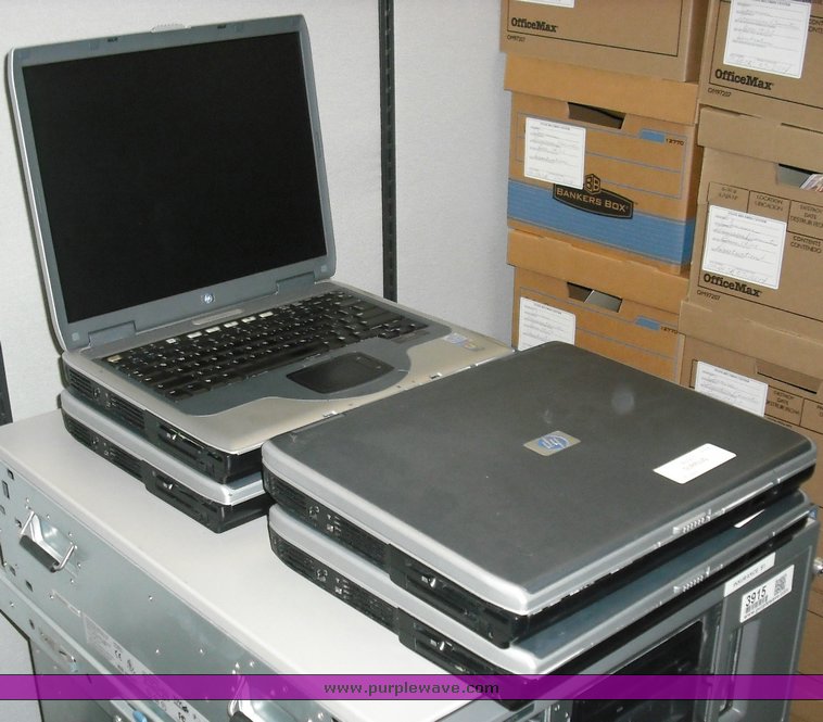 image for item 3918 (5) HP Compaq NX 9010 laptops