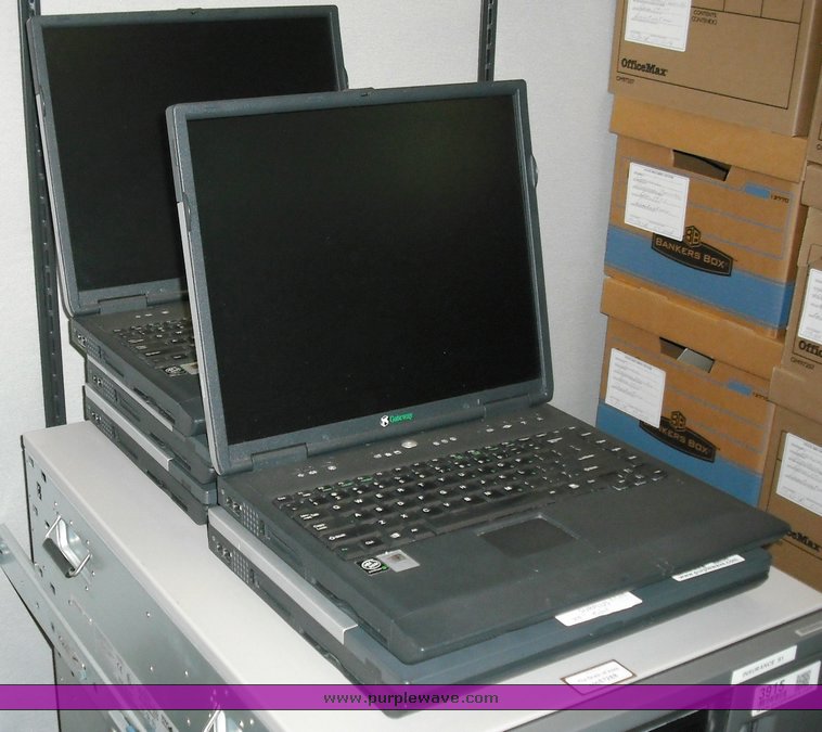 image for item 3919 (5) laptops
