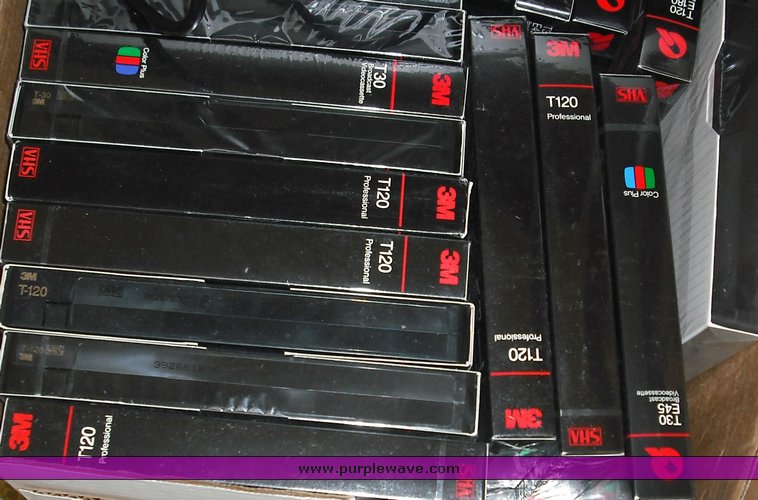 image for item 3925 (2) rubber floor mats