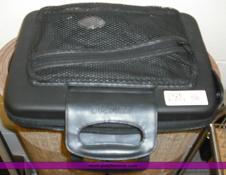 image for item 3926 Compaq micro portable projector