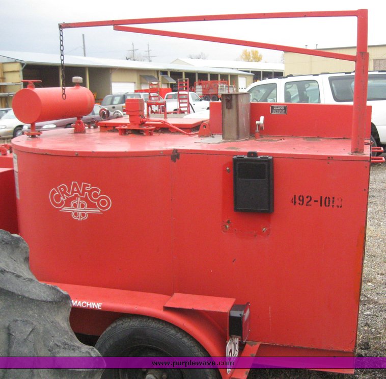 image for item 3905 1993 Craft EZ POUR 200 asphalt crack seal machine